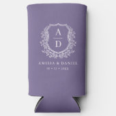 Paarse Crest Botanische Monogram Huwelijk Seltzer Blikjeskoeler (Voorkant)