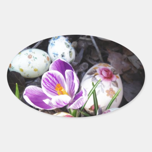 Paarse crocus en haaspaaseieren ovale sticker (Voorkant)