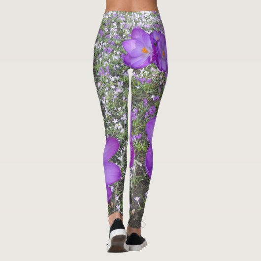 Paarse Crocuses Spring Flowers Leggings (Achterkant)