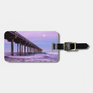 Paarse dageraad boven pier, Californië Bagagelabel