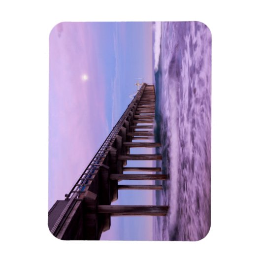 Paarse dageraad over pier, Californië Magneet (Verticaal)