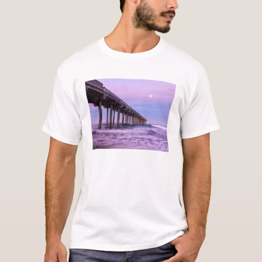 Paarse dageraad over pier, Californië T-shirt (Voorkant)