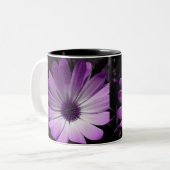 Paarse Daisy Flower Mok (Voorkant links)