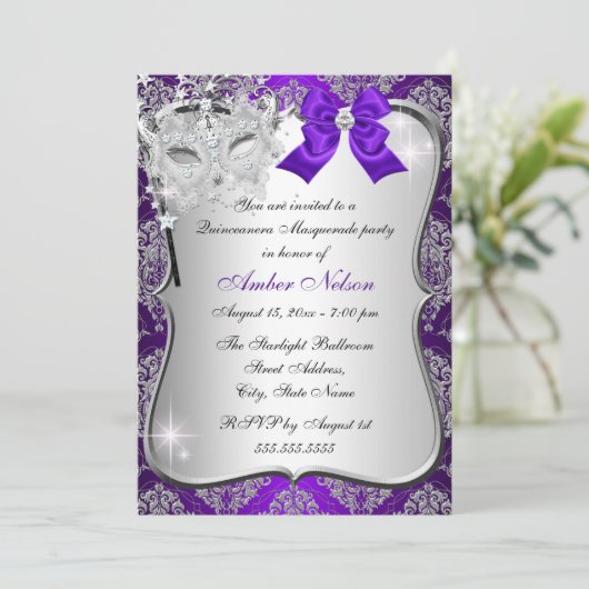Paarse Damask Masquerade Invite Quinceanera Masque Kaart (Staand voorkant)