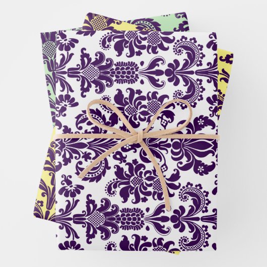 Paarse Damaskers op wit, groen en geel Inpakpapier Vel (In situ)