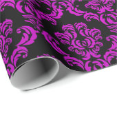Paarse dampen op zwart cadeaupapier (Rol Hoek)