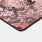 Paarse Damselfly on Quartz Rock op maat Bureaumat (Hoek)