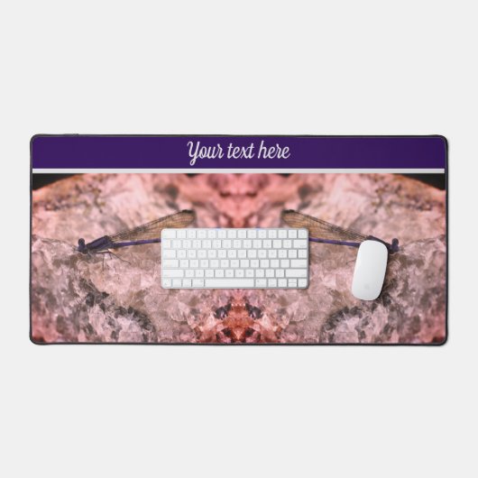 Paarse Damselfly on Quartz Rock op maat Bureaumat (Keyboard & Muis)