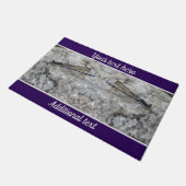 Paarse Damselfly on Quartz Rock op maat Deurmat (Schuin)