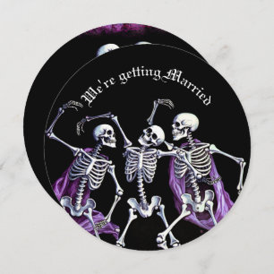 Paarse Dancing Skeletons Gothic Save the Date Feestdagenkaart