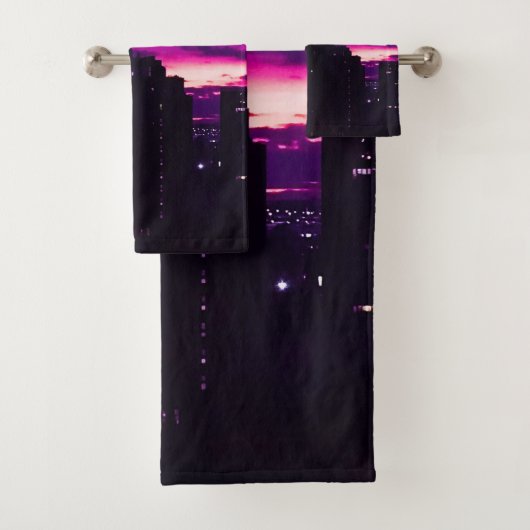 Paarse Dawn NYC Skyline Bad Handdoek (Insitu)