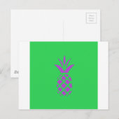 Paarse dennenappel in het groen. briefkaart (Voorkant / Achterkant)