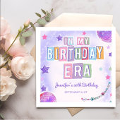 Paarse discobal in mijn verjaardagstijdperk servet