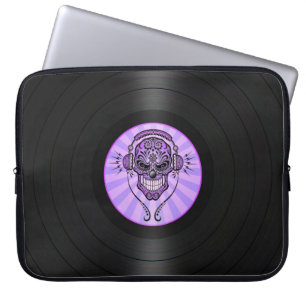 Paarse Dj Sugar Skull op vinylplaat Grafisch Laptop Sleeve
