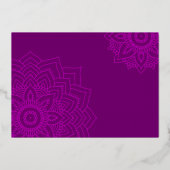 Paarse dolicaatgouden mandala Wedding Folie Uitnodiging (Achterkant)