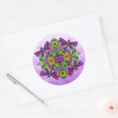 Paarse Dragonfly en Flowers Mandala Hand Drawn Ronde Sticker (Envelop)