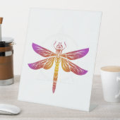 Paarse dragonfly reclamebord met voetstuk (Insitu)