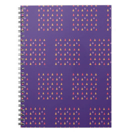 Paarse driehoek geometrisch patroon notitieboek