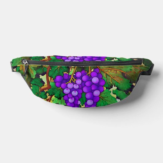 Paarse druiven op de Grapevine Heuptasje (Liggend)