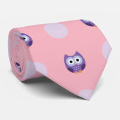 Paarse eigenaars spelen stropdas (Opgerold)