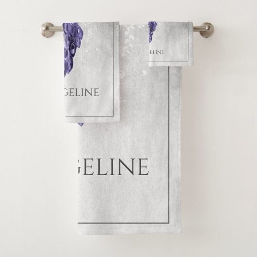 Paarse Elegant Peacock Bad Handdoek (Insitu)