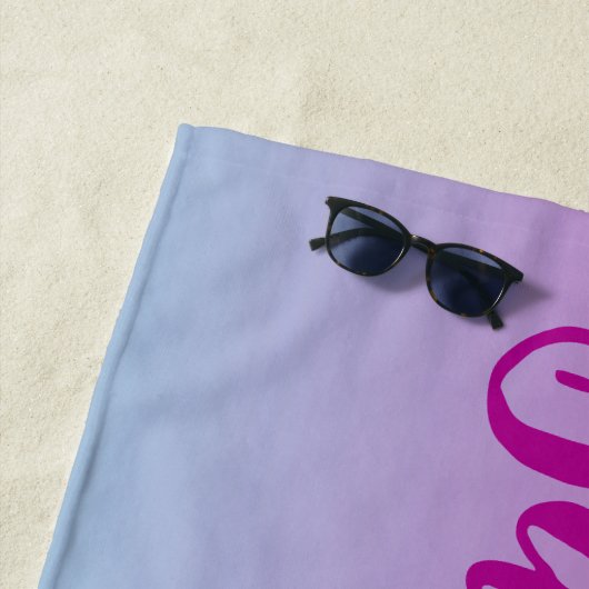 Paarse en blauwe katoenhoudende snoepjes ombre strandlaken (In situ)