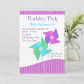 Paarse en blauwe pinwheels verjaardagsfeestje kaart (Staand voorkant)
