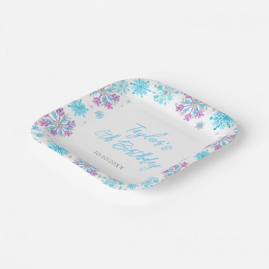 Paarse en Blauwe Sneeuwvlokken Verjaardagsfeest Papieren Bordje (Gebogen)