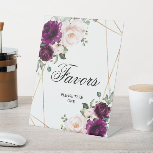 Paarse en Blush roze roze schoenenkast Reclamebord Met Voetstuk (Insitu)