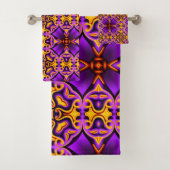 Paarse en gele badhanddoekset bad handdoek (Insitu)