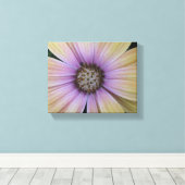 Paarse en gele Daisy Flower Canvas Afdruk (Insitu (Houten vloer))