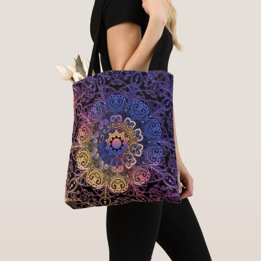Paarse en gele mandala: handgetekend ontwerp tote bag (Dichtbij)