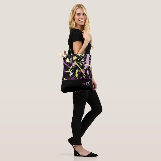 Paarse en gele schildpad tote bag (Op model)