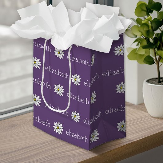 Paarse en gele whimsical Daisy Custom Text Medium Cadeauzakje