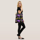 PAARSE EN GOLD MARDI GRAS MASKS & TASSELS TOTE BAG (Op model)