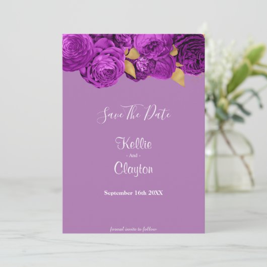 Paarse en goudbloemen sparen de datum save the date (Staand voorkant)