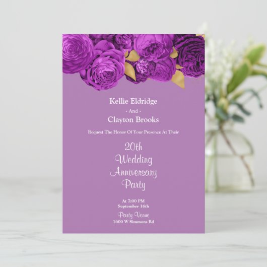 Paarse en gouden bloemfeest voor huwelijksjubileum kaart (Staand voorkant)