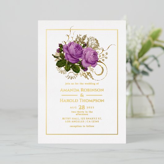 Paarse en gouden  sjabbybloemetjes folie uitnodiging (Staand Voorkant)