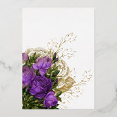 Paarse en gouden  sjabbybloemetjes folie uitnodiging (Achterkant)