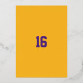 Paarse en gouden Varsity Style Swag 16 Verjaardag Folie Uitnodiging (Achterkant)