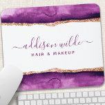 Paarse en gouden Waterverf salon Muismat<br><div class="desc">Muismat van Paarse en gouden Waterverf. Elegant Paars en Gold geometrisch handgeschreven stijlkalligrafie professioneel design. Perfect voor make-up artiesten,  haarstylists,  cosmetologen en nog veel meer!</div>