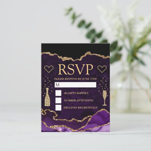 Paarse en goudfeeën Glitter Agate Marmer Wedding RSVP Kaartje (Staand voorkant)