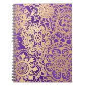 Paarse en goudfloral Mandala Pattern Notitieboek (Voorkant)