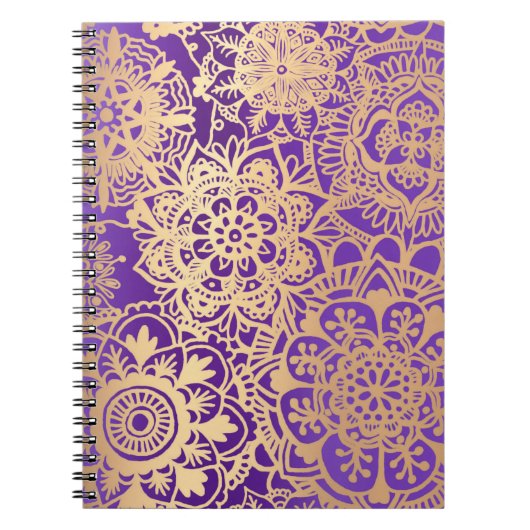 Paarse en goudfloral Mandala Pattern Notitieboek (Voorkant)