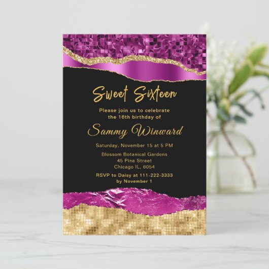 Paarse en goudscheuren zoete zestien kaart (Staand voorkant)