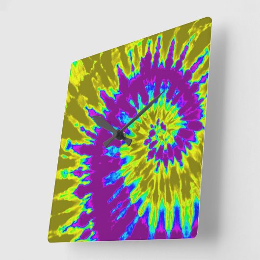 Paarse en goudspieren vierkante klok (Hoek)