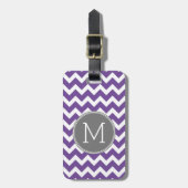 Paarse en grijze Chevron Pattern met monogram Bagagelabel (Voorkant verticaal)