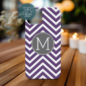 Paarse en grijze Chevron Pattern met monogram Case-Mate iPhone Case