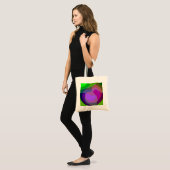 Paarse en groene 403 tote bag (Voorkant (model))