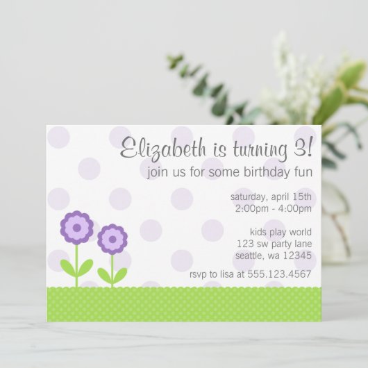 Paarse en groene Daisy Polka Dots Birthday Party Kaart (Staand voorkant)